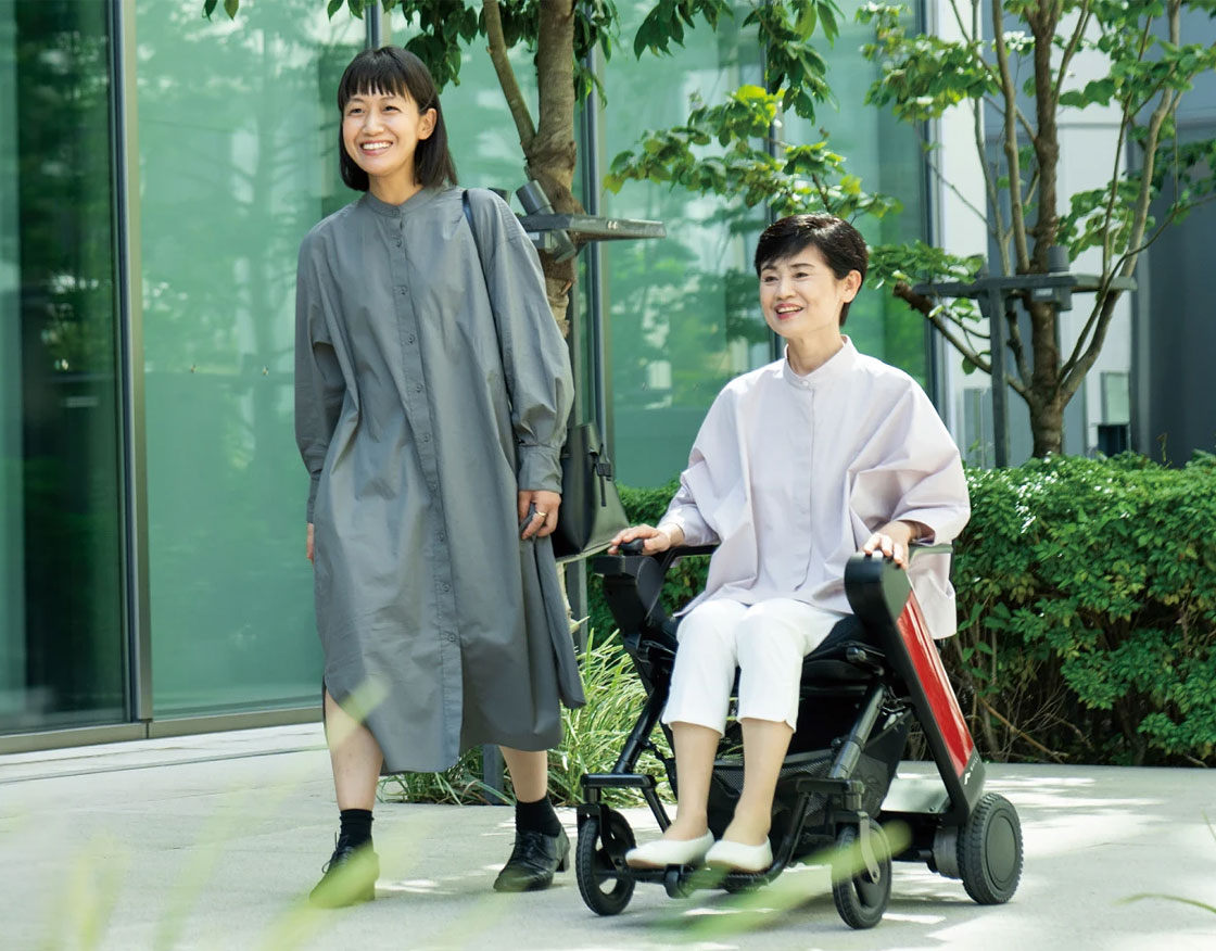 電動車いす WHILL（ウィル）使用イメージ